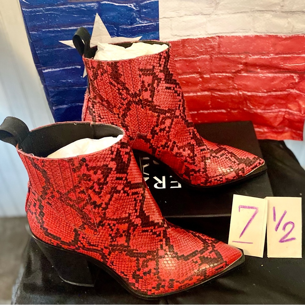 Ladies Red faux Snakeskin heels size 7 1/2
